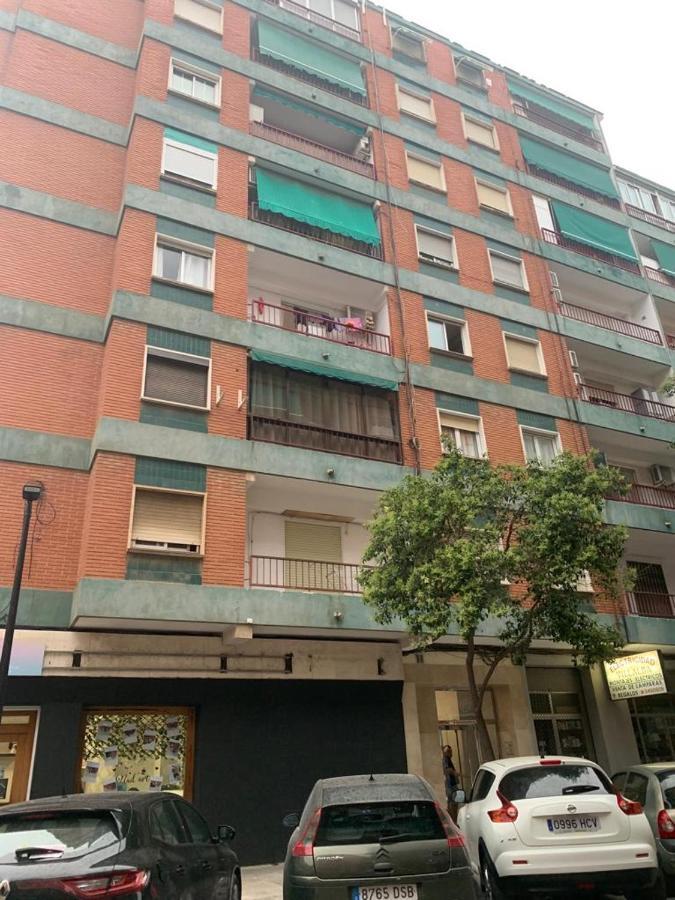 Habitacion Individual Apartment Valencia Ngoại thất bức ảnh